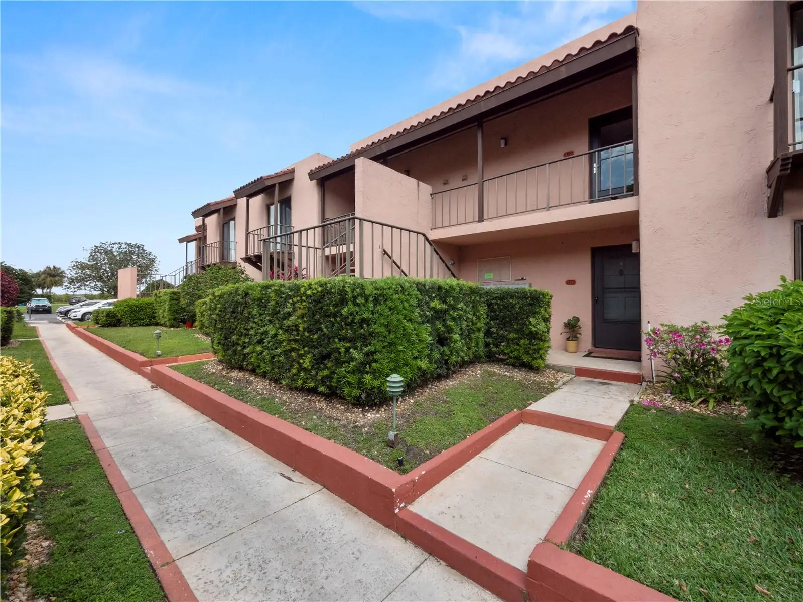 230 La Casa, FL