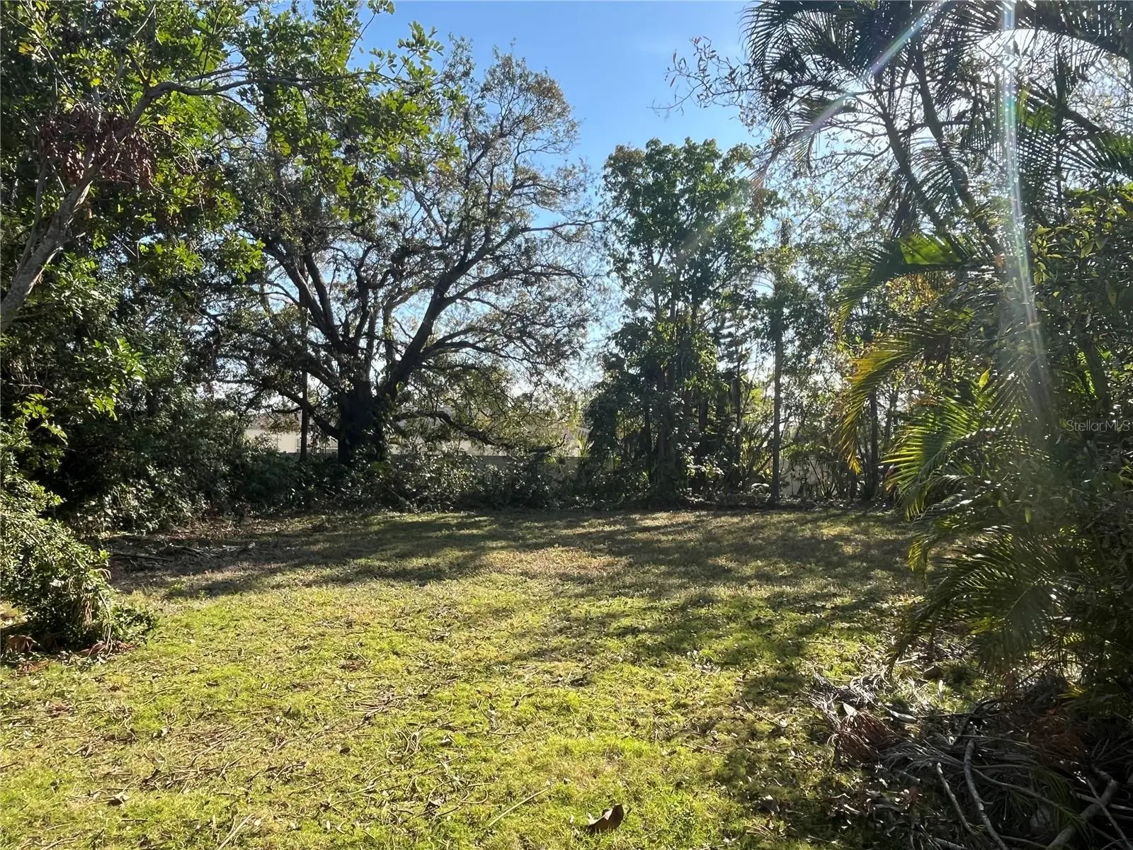 2450 Ringling Boulevard, FL