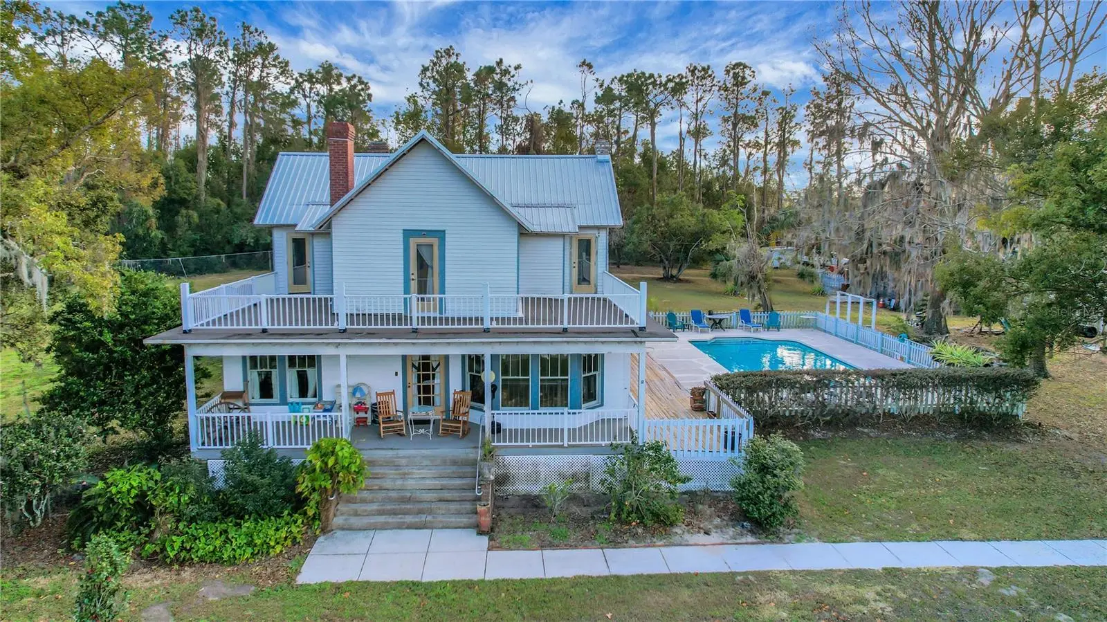 9210 County Road 48, FL