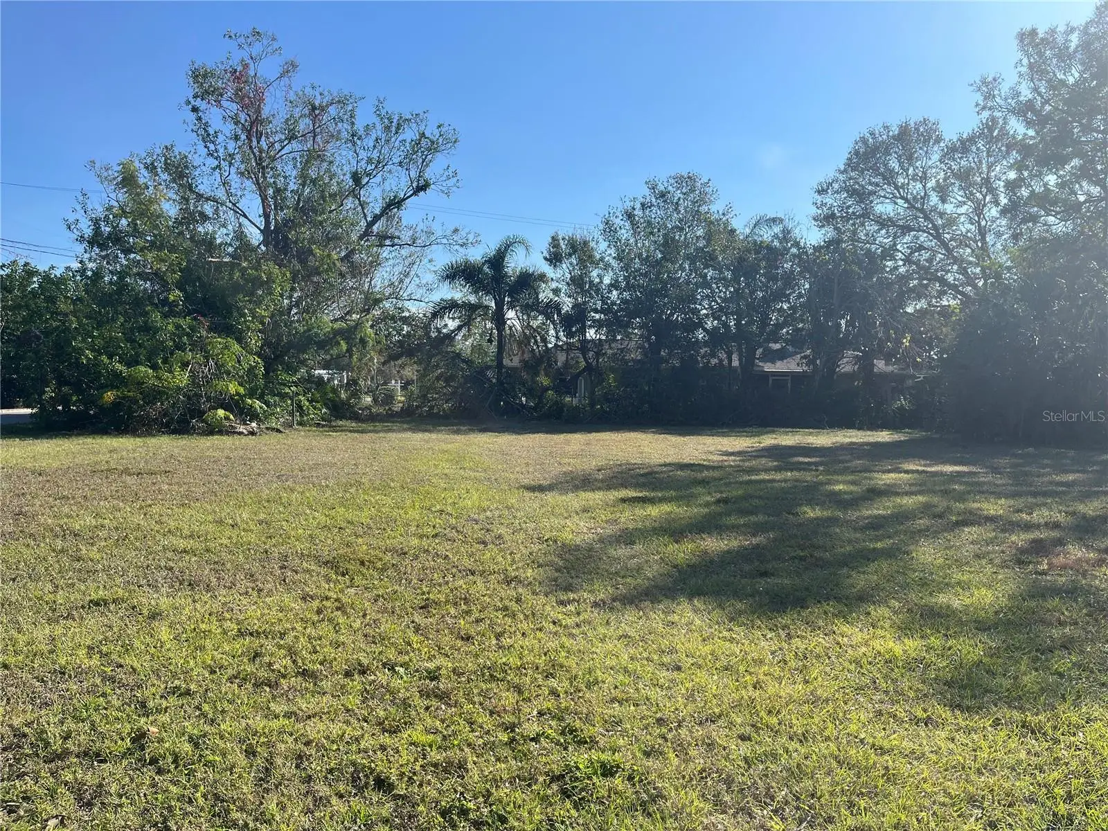 2484 Ringling Boulevard, FL