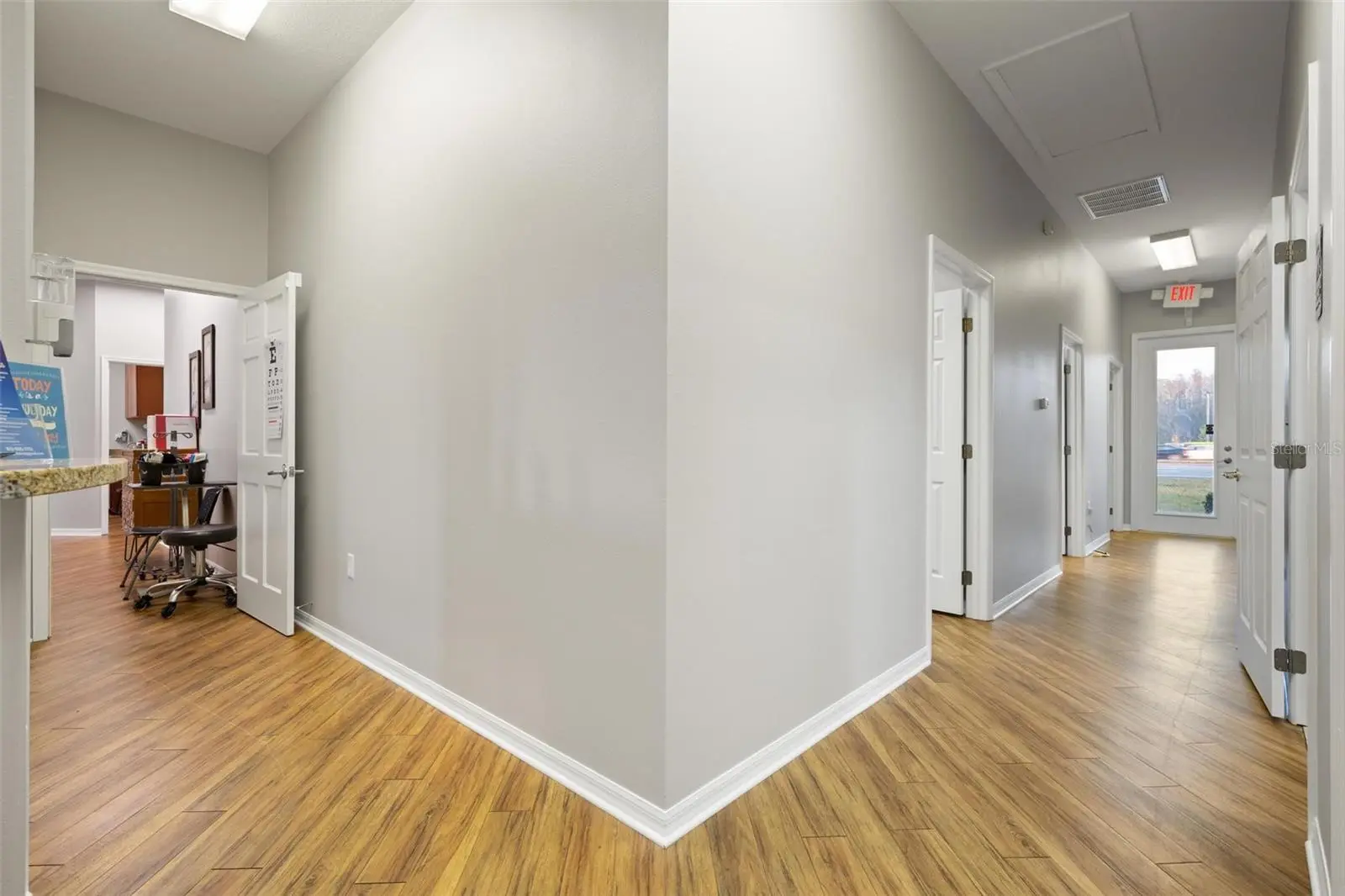 17929 Hunting Bow Circle, FL