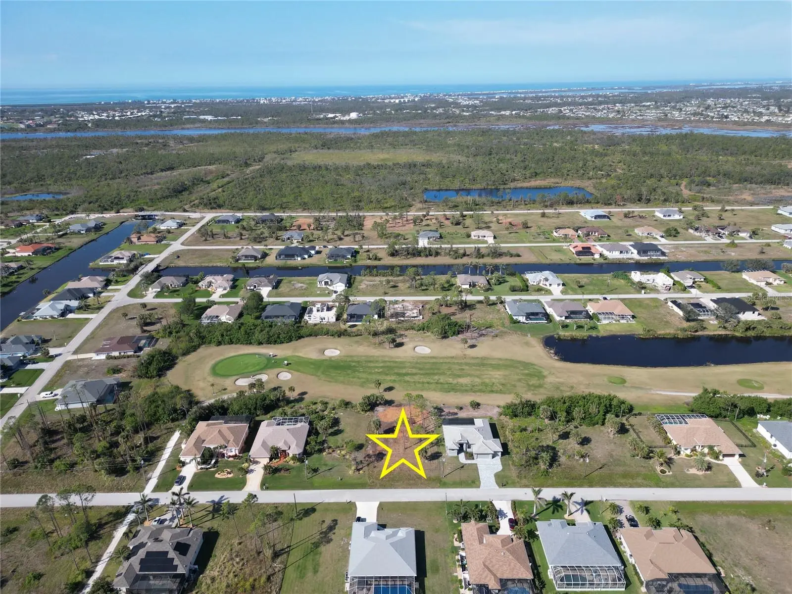 10 Pine Valley Place, FL