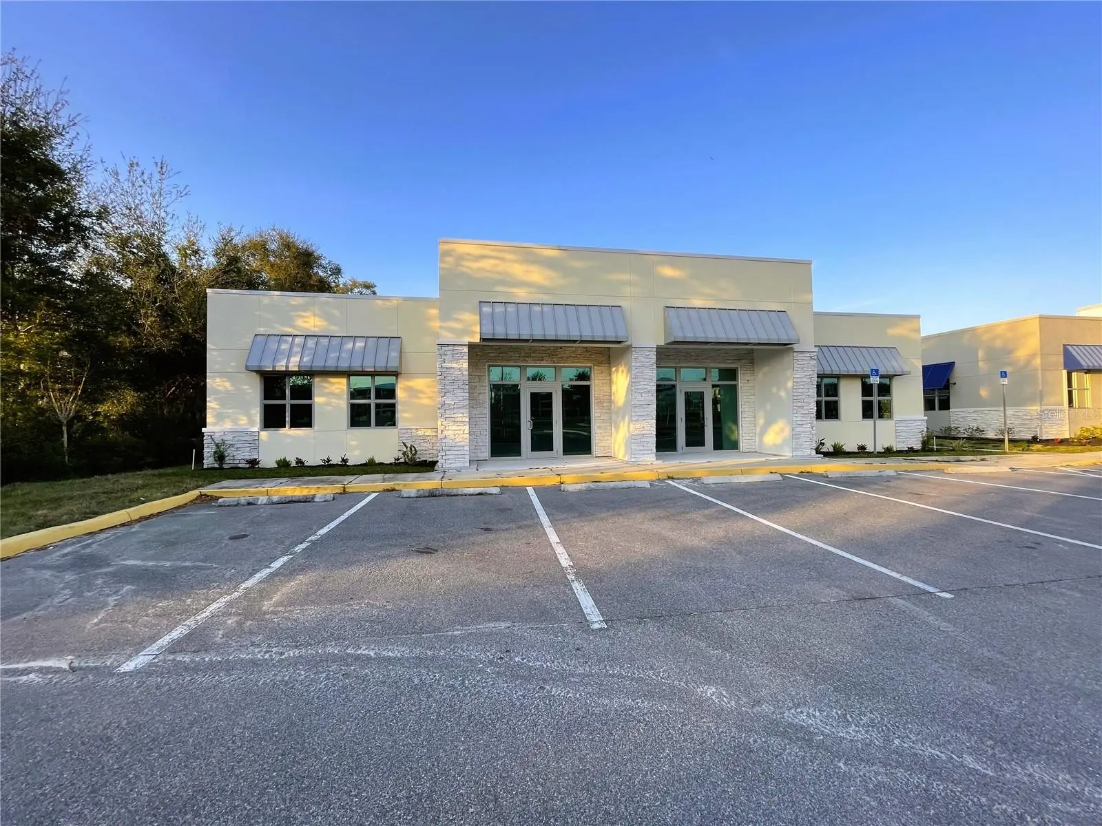 871 Highway 466