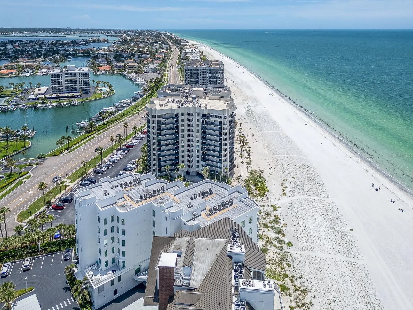 1590 Gulf Boulevard, FL