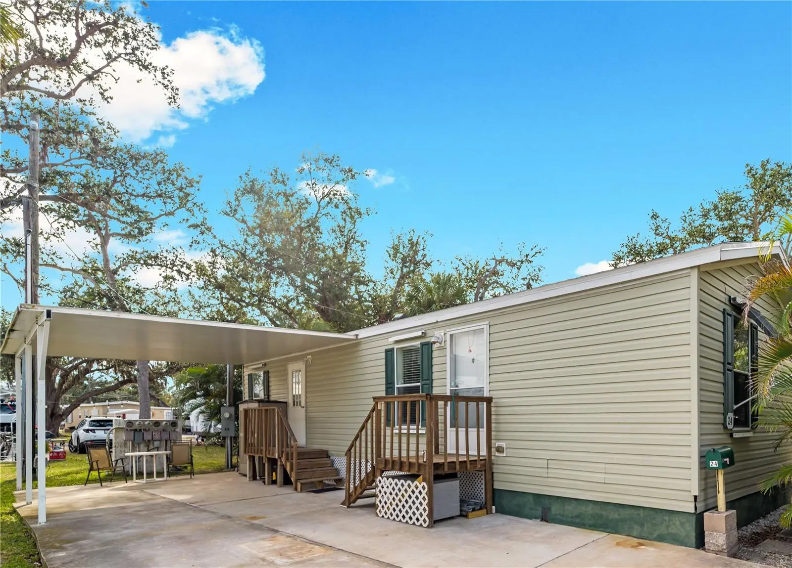 1800 Englewood Road, FL