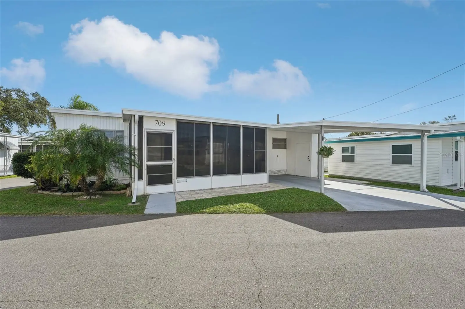 1600 Old Coachman Road, FL
