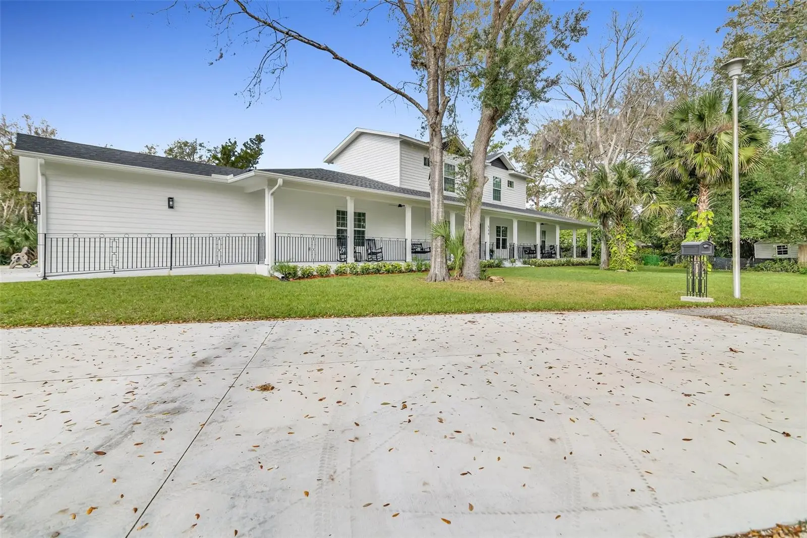 599 Glendevon Drive, FL