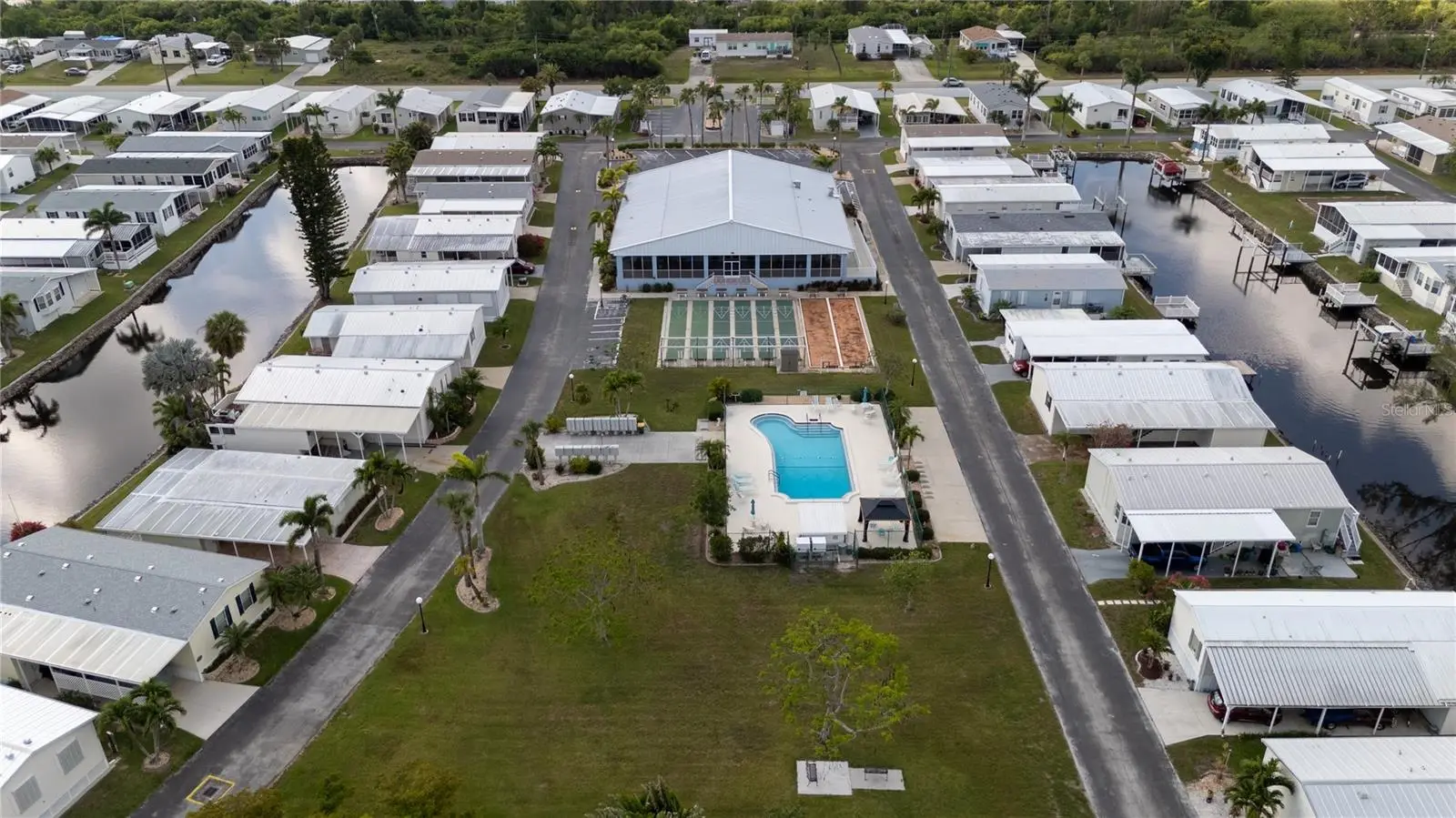 4300 Riverside Drive, FL