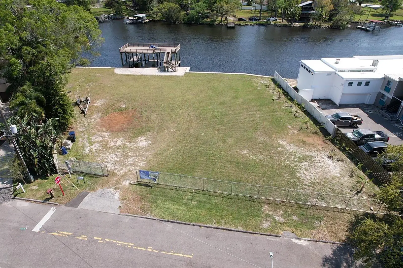 4033 River View Avenue, FL
