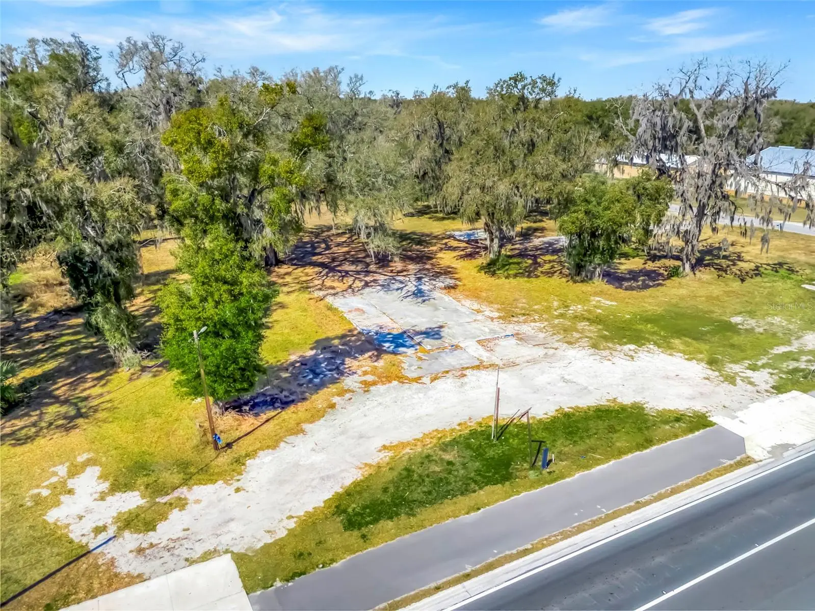 82 Market Boulevard, FL