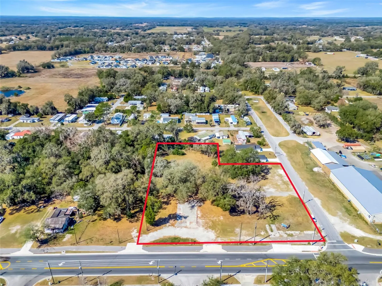 82 Market Boulevard, FL