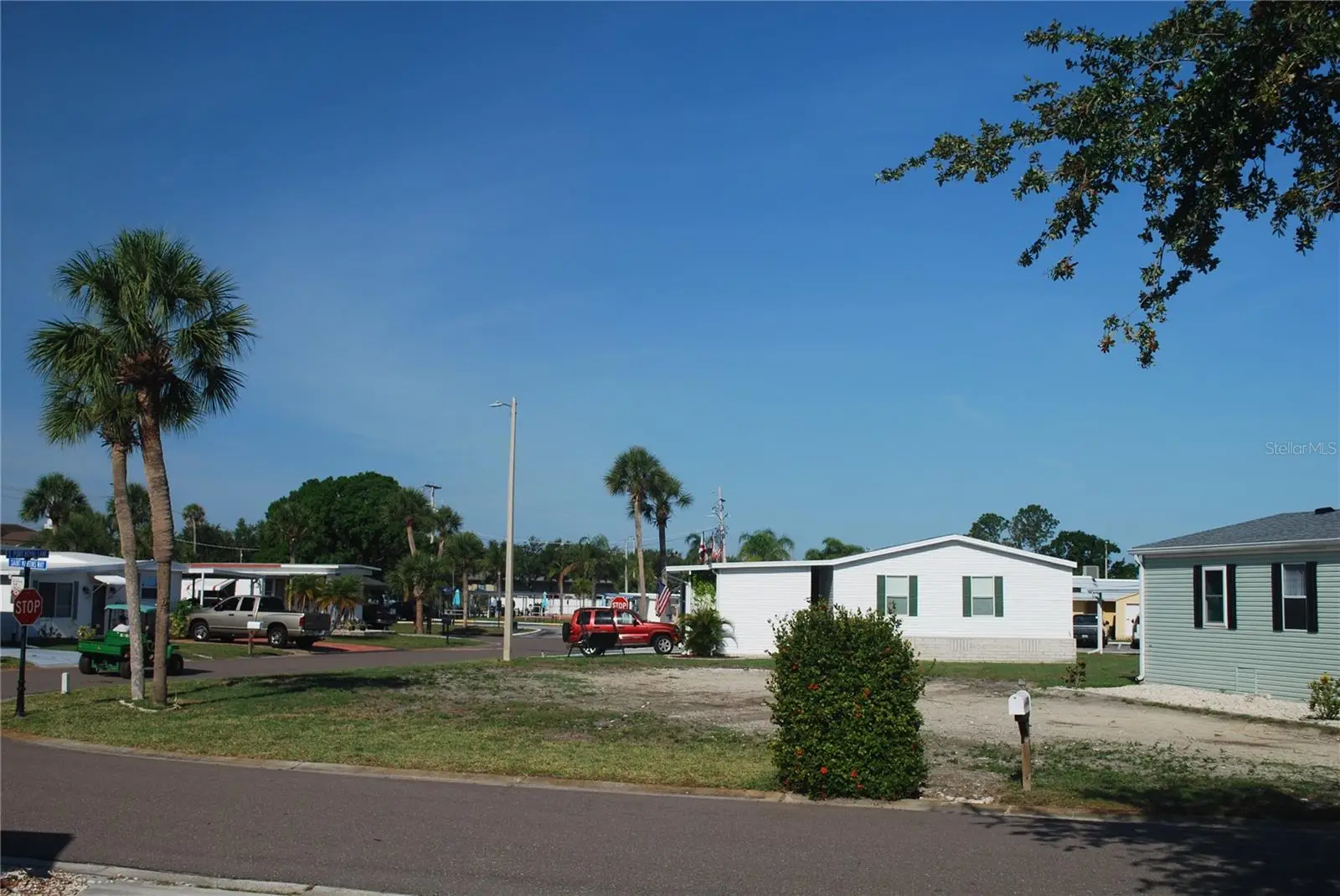 102 Saint Martins Way, FL