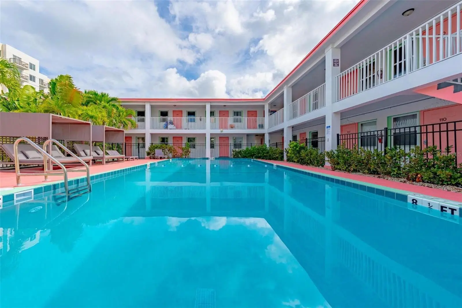 333 Hamden Drive, FL