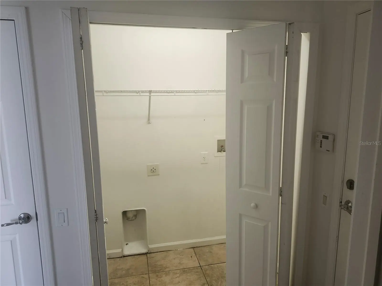 14656 Wake Robin Drive, FL