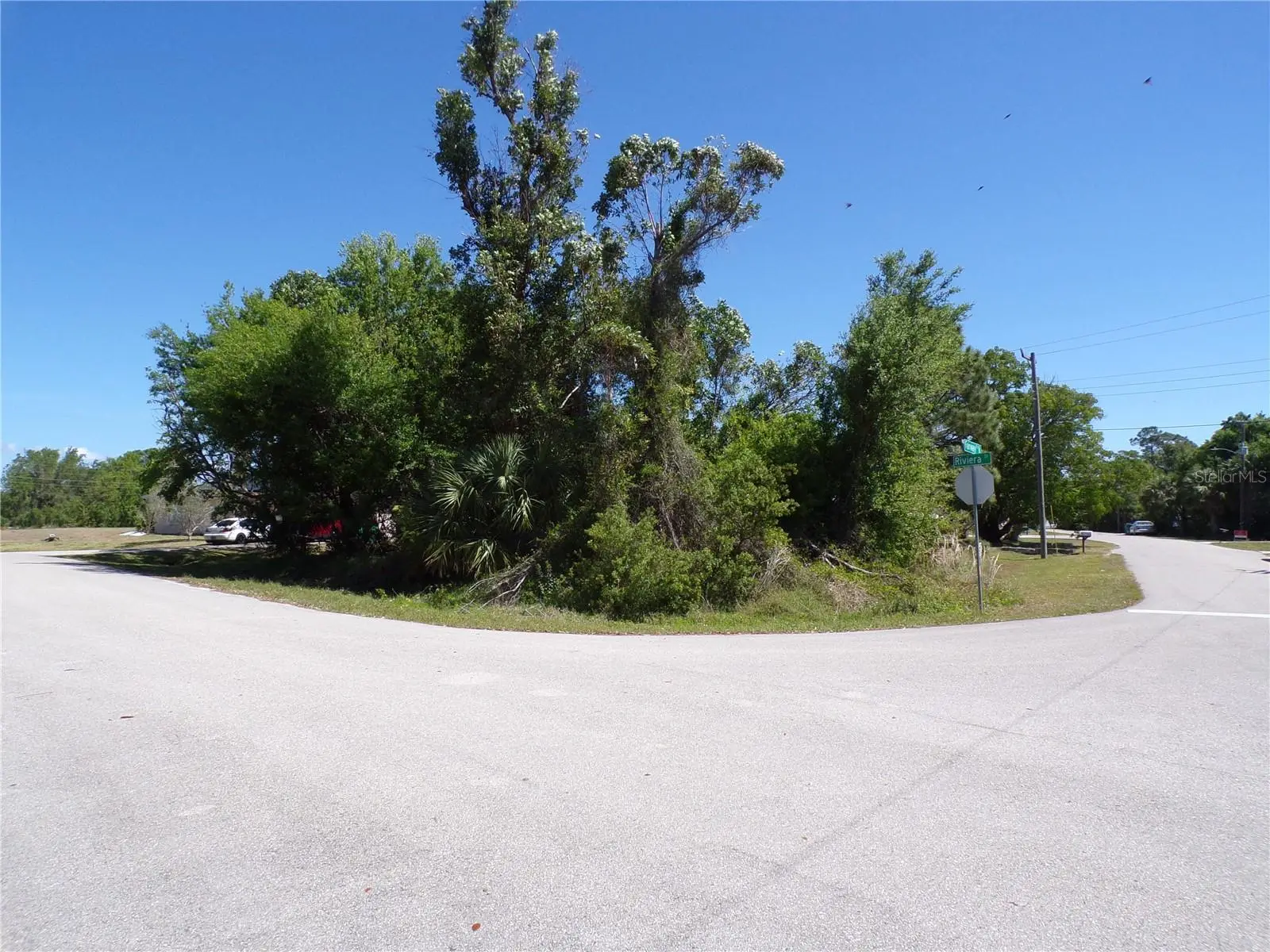 4704 Fairway Drive, FL