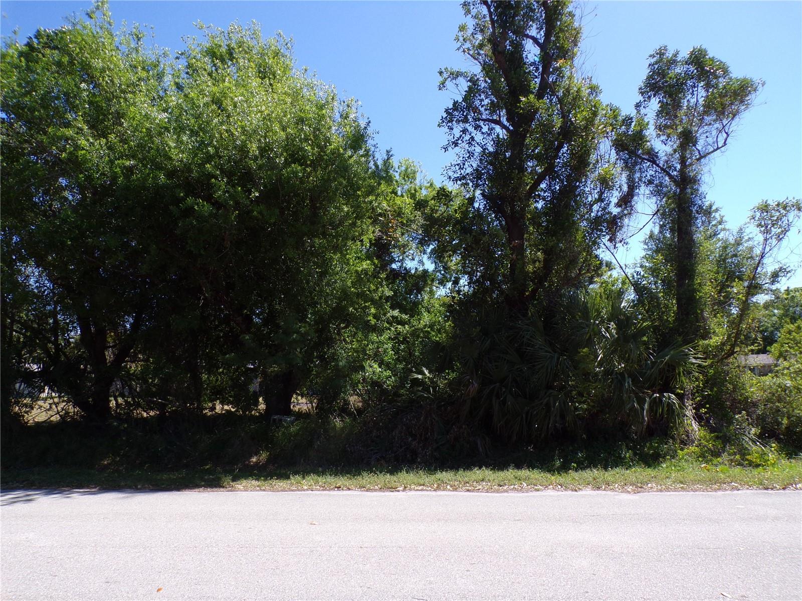 4704 Fairway Drive, FL