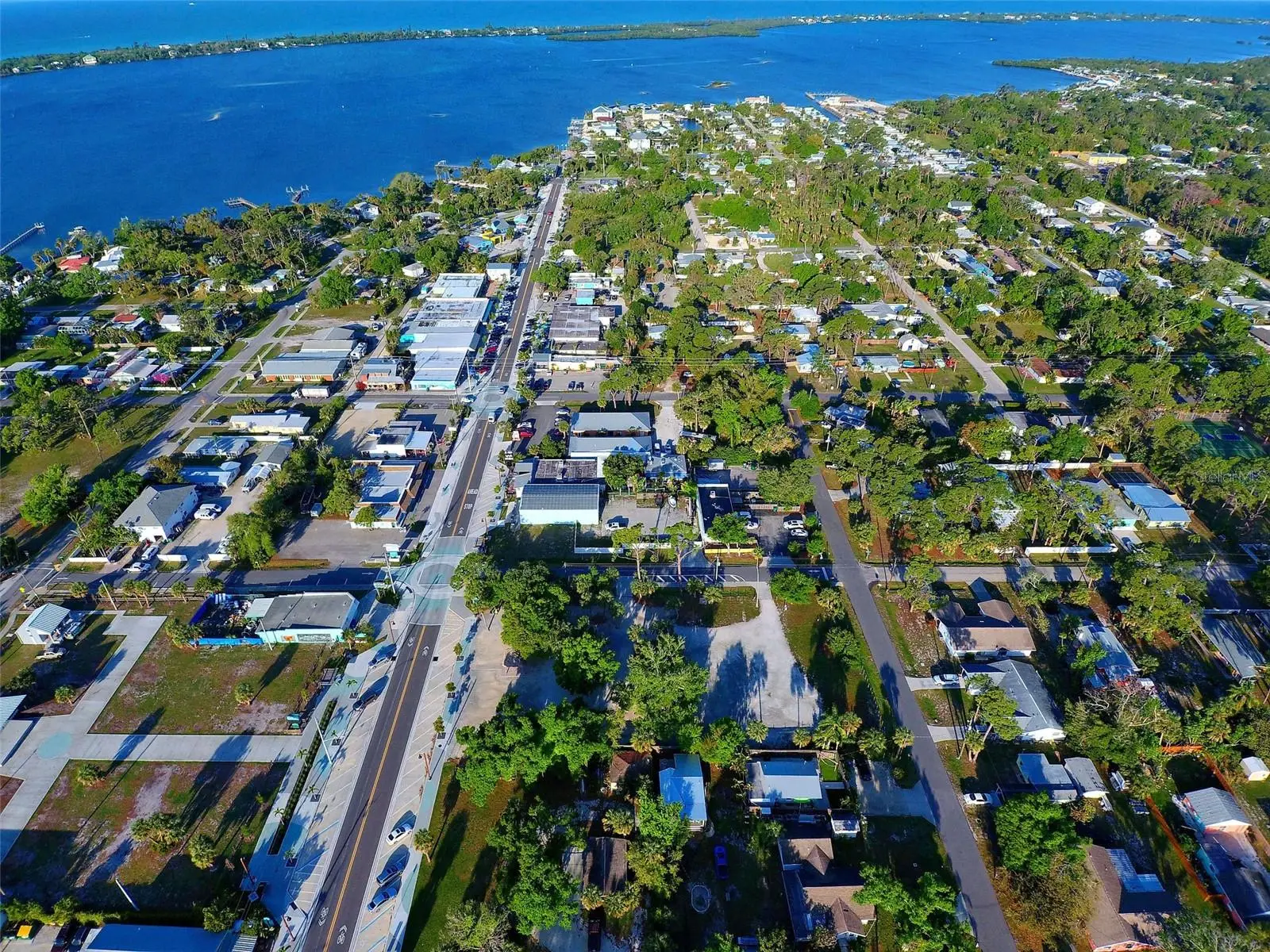 348 Dearborn Street, FL