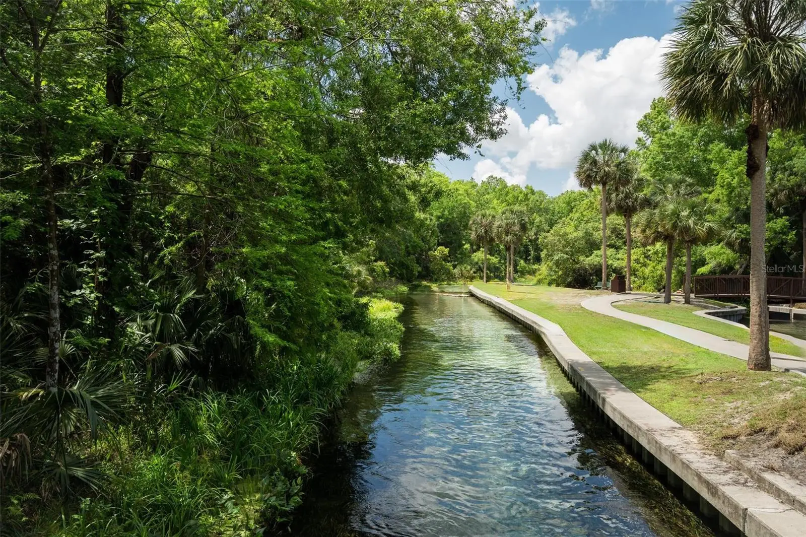 Kelly Park Road, FL