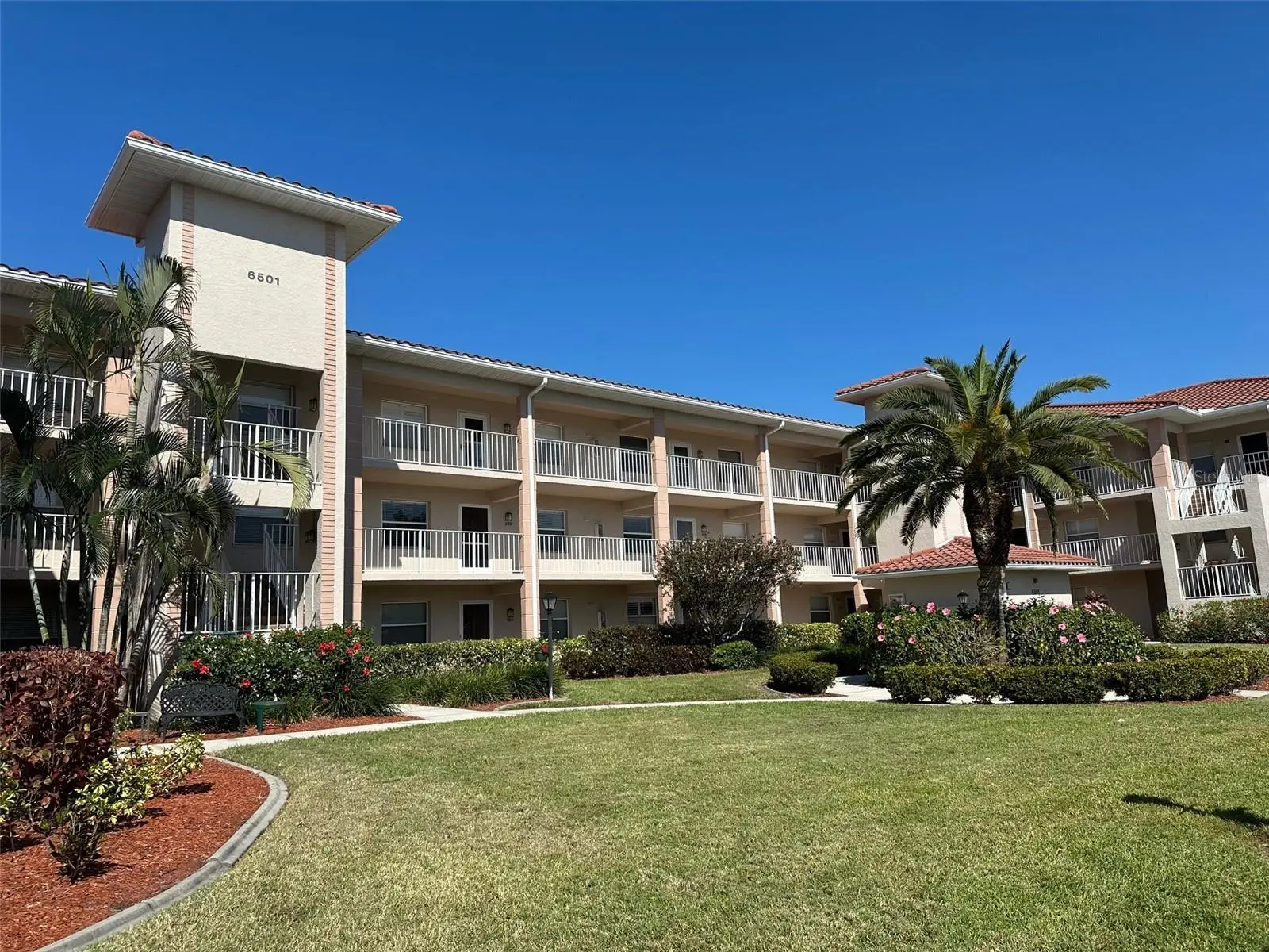 6501 Stone River Road, FL