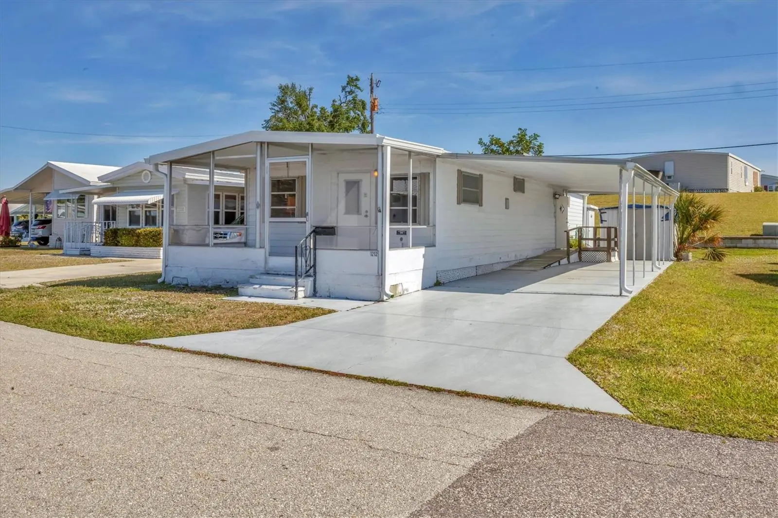 1212 41st Avenue Drive, FL