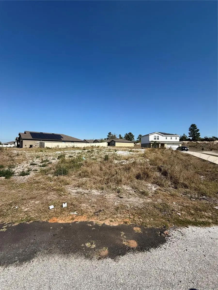 17 Larch Lane, FL