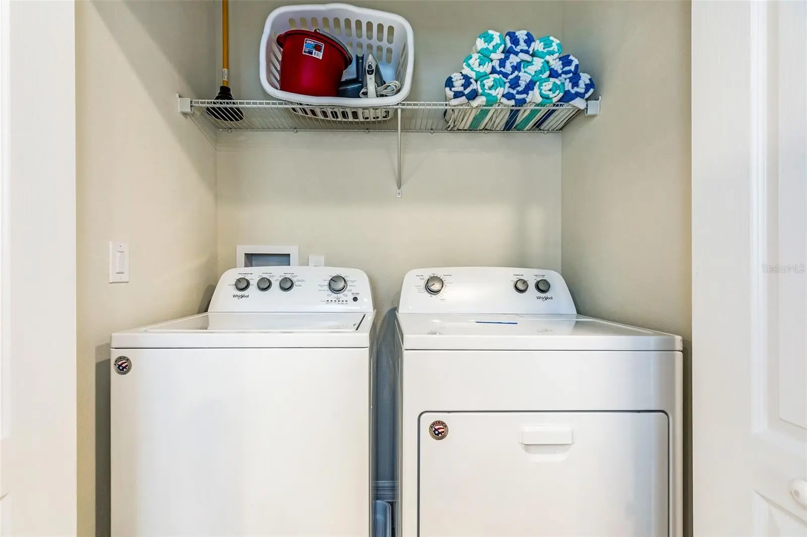 8887 Geneve Court, FL