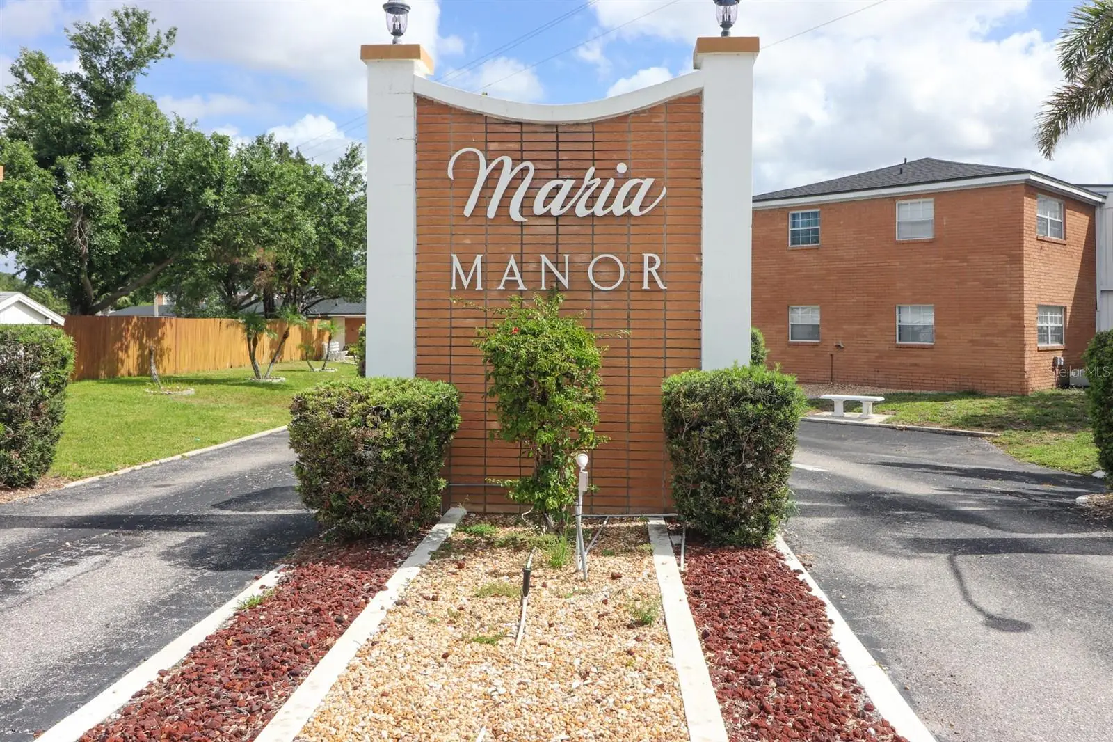 4158 Tamiami Trail, FL