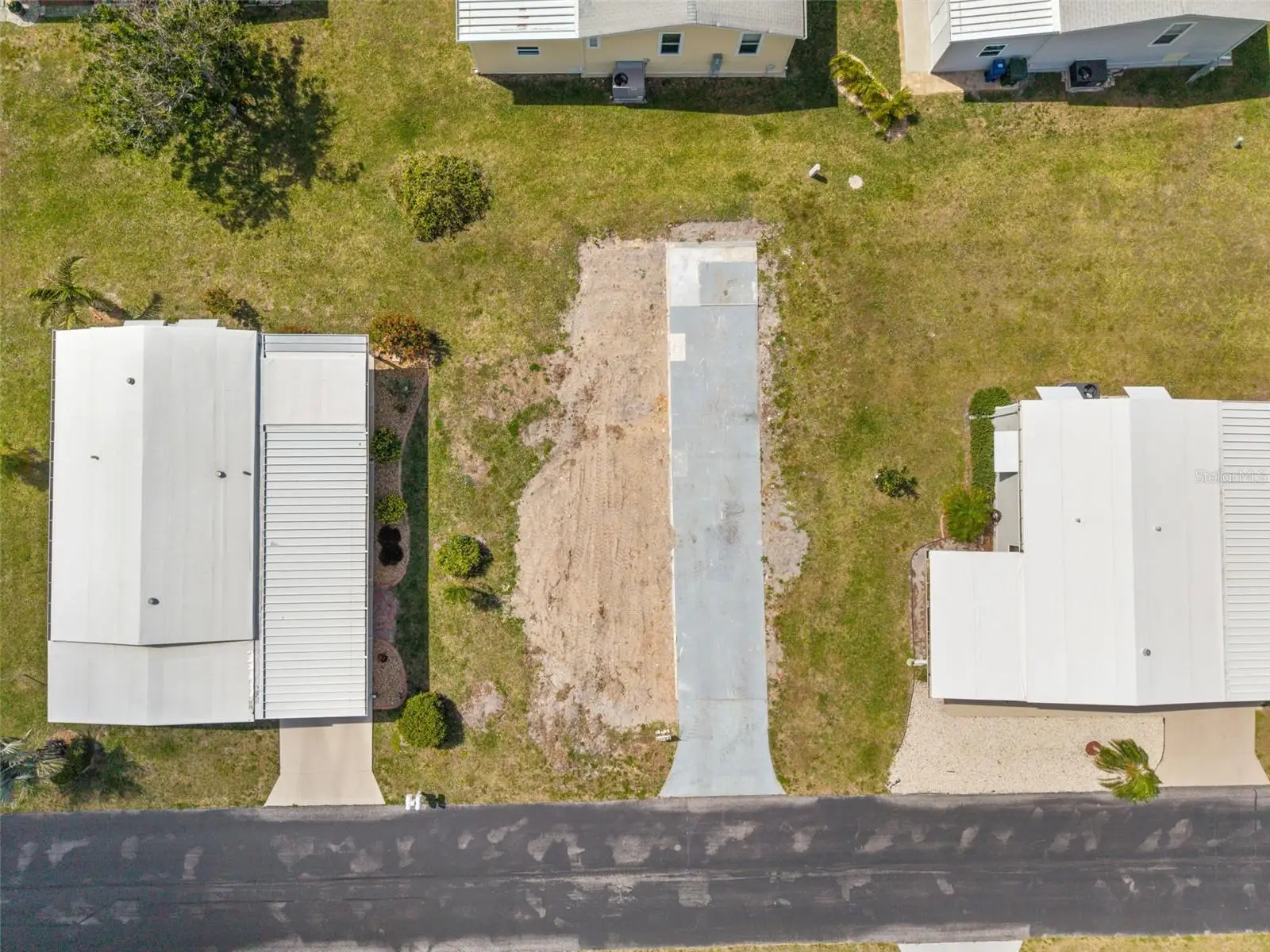 561 Longwood Drive, FL