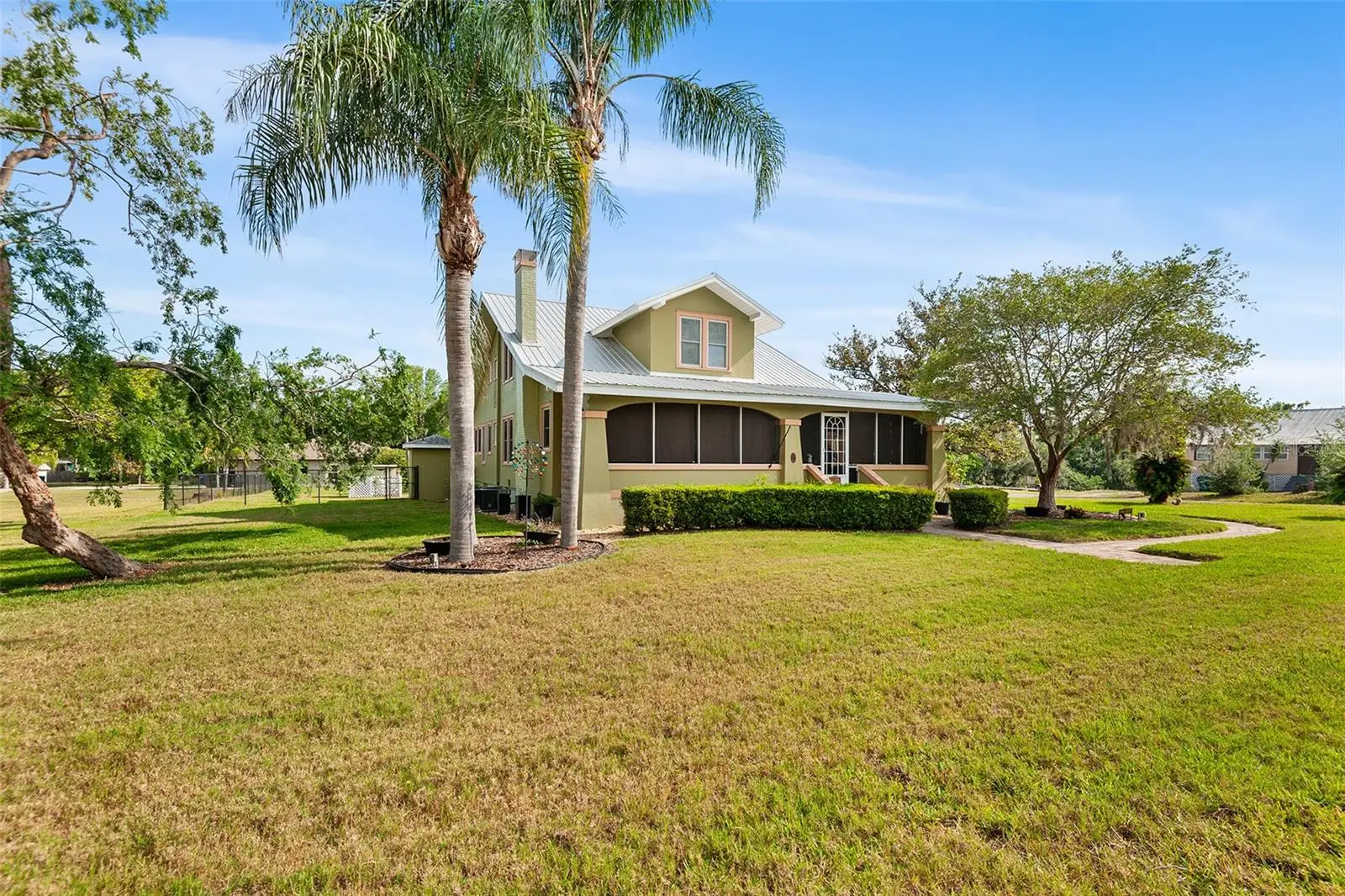 501 Main Street, FL