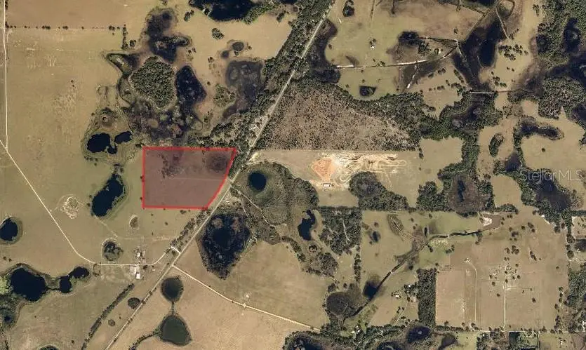 911 County Road 48, FL