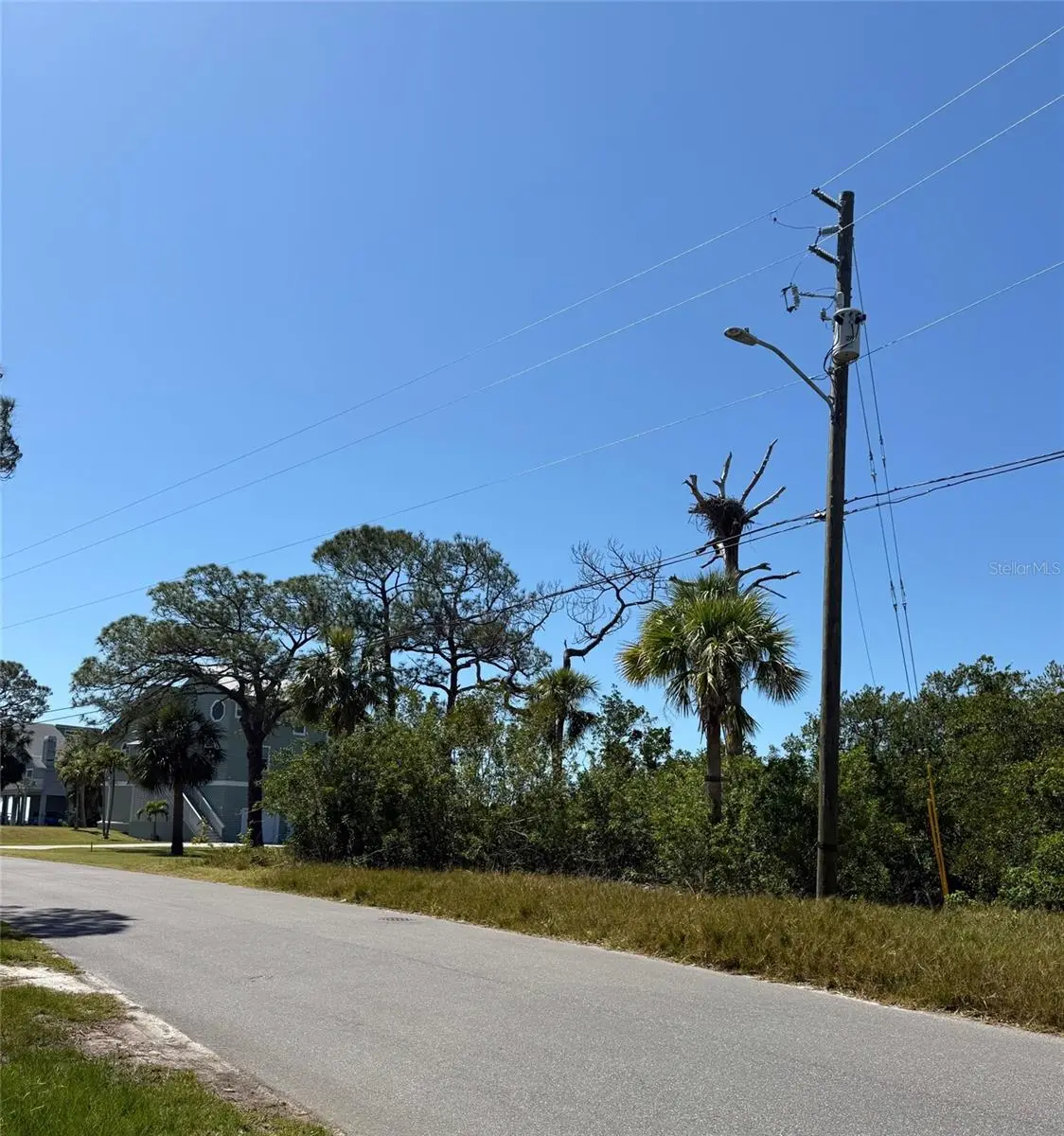 Sea Breeze Drive, FL
