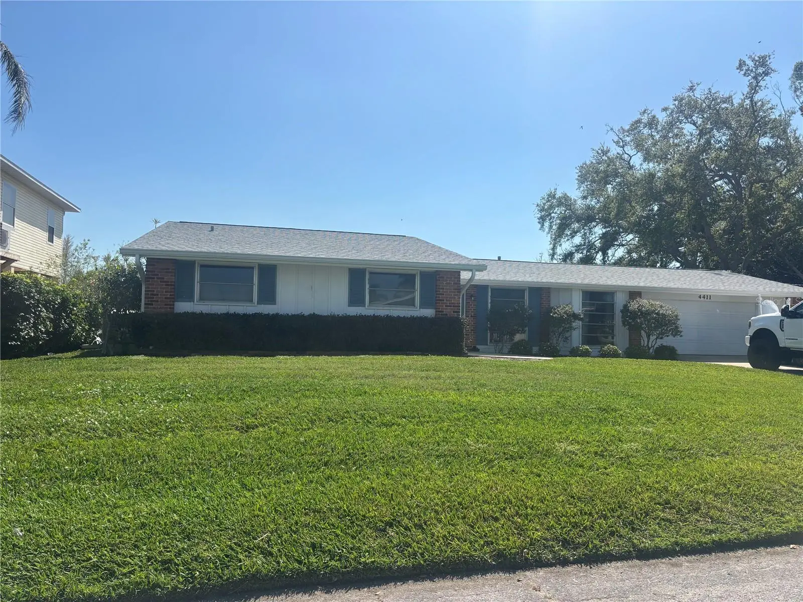 4411 Dolphin Lane, FL