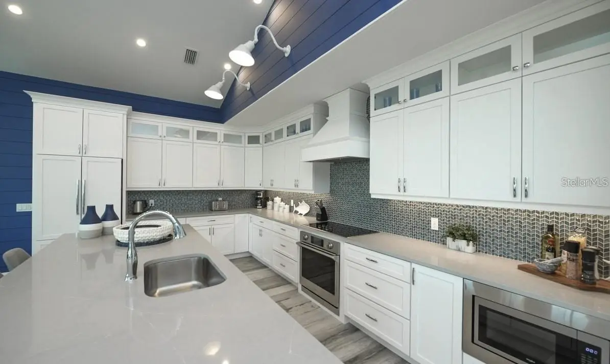 212 Spring Avenue, FL