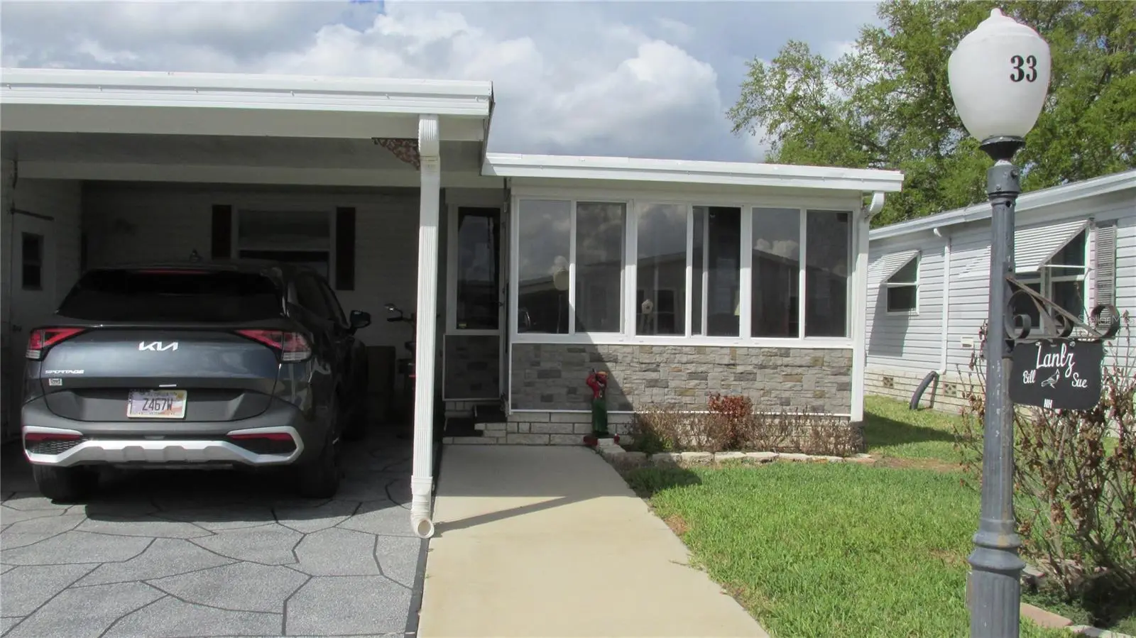 33 Edinburgh Drive, FL