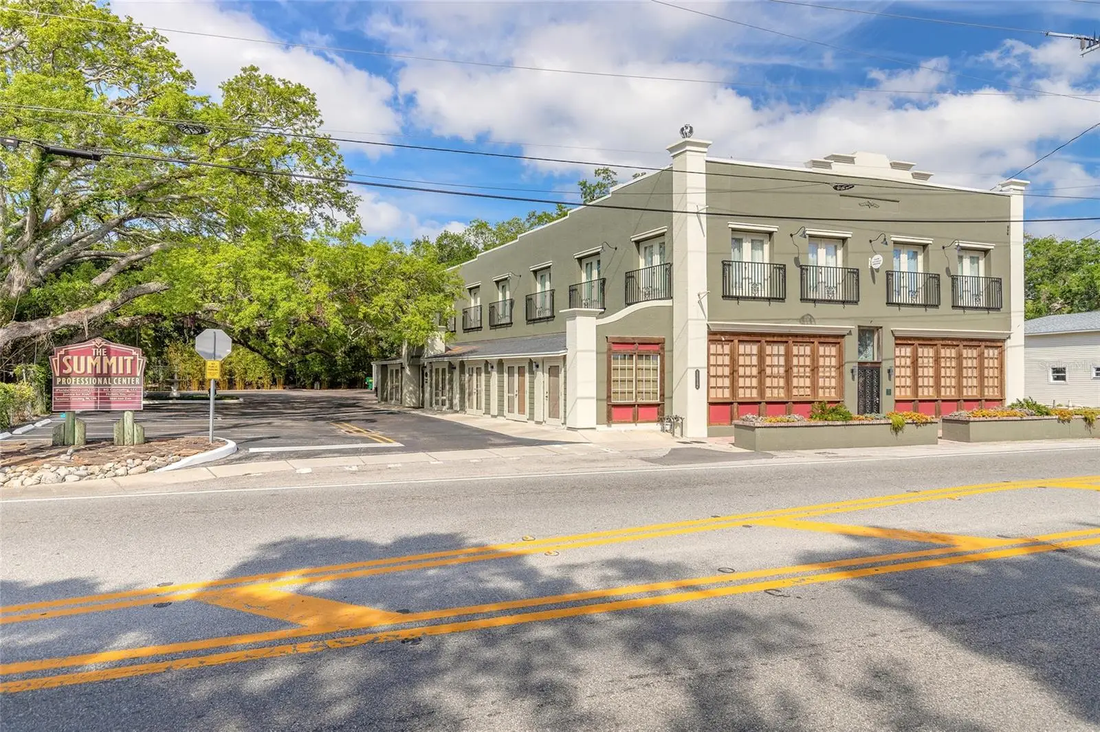 1112 Riverside Drive, FL