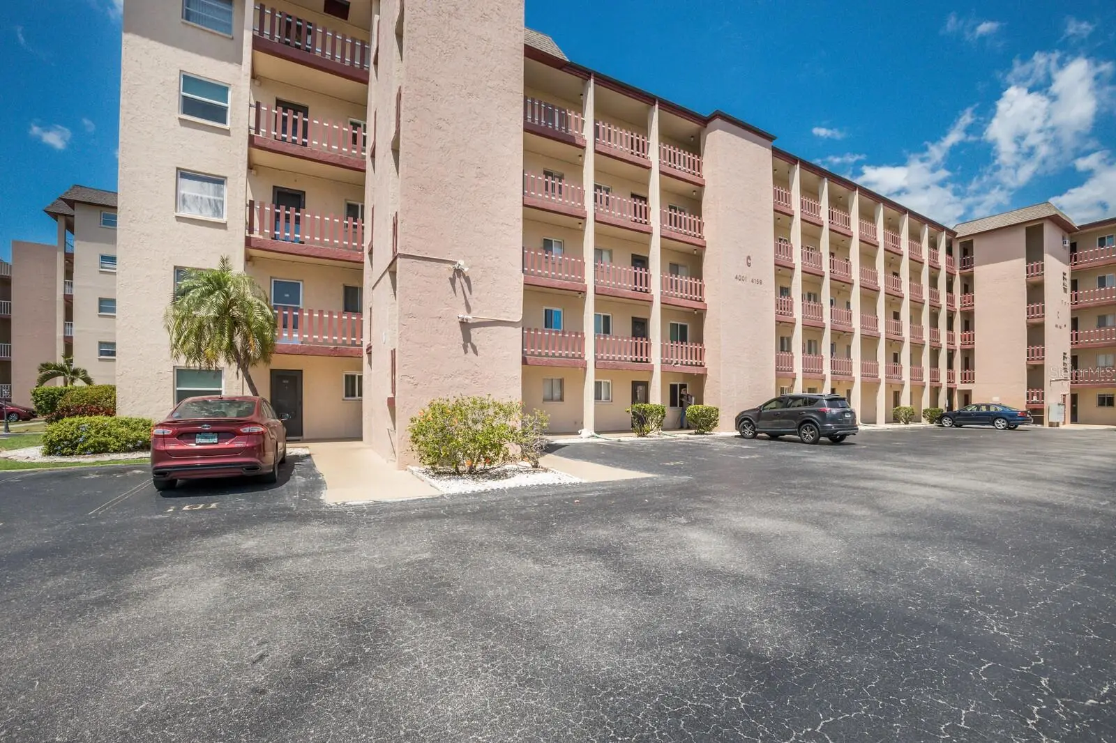 4015 Lake Bayshore Drive, FL