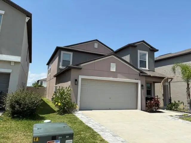 9616 Lemon Drop Loop, FL