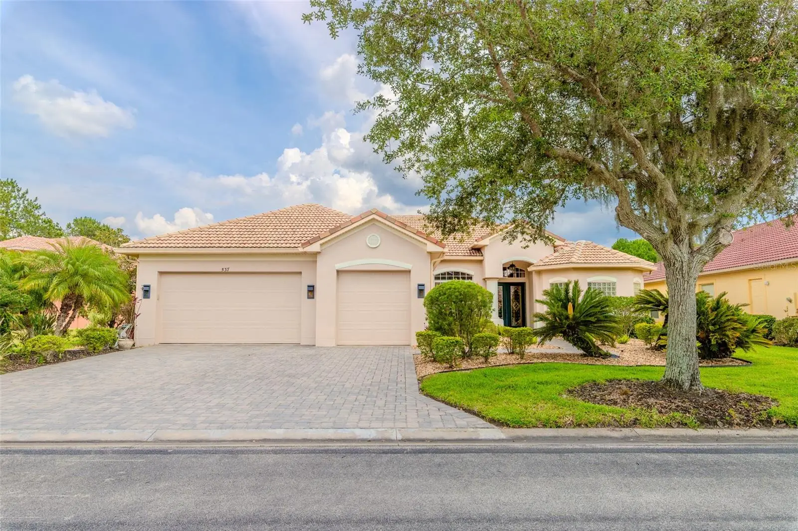 537 Montage Lane, FL