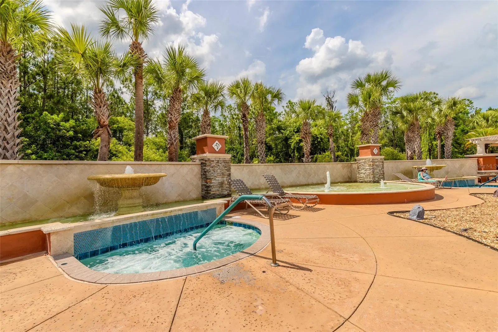 537 Montage Lane, FL
