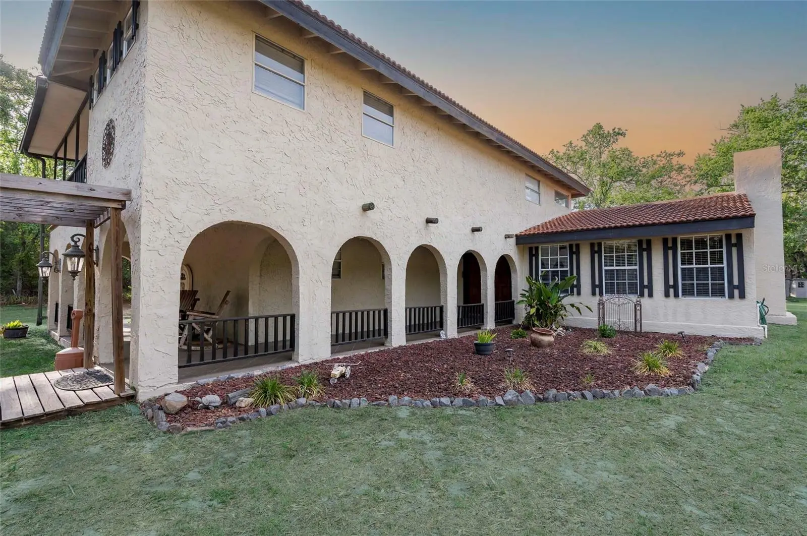 12311 Oakwood Drive, FL