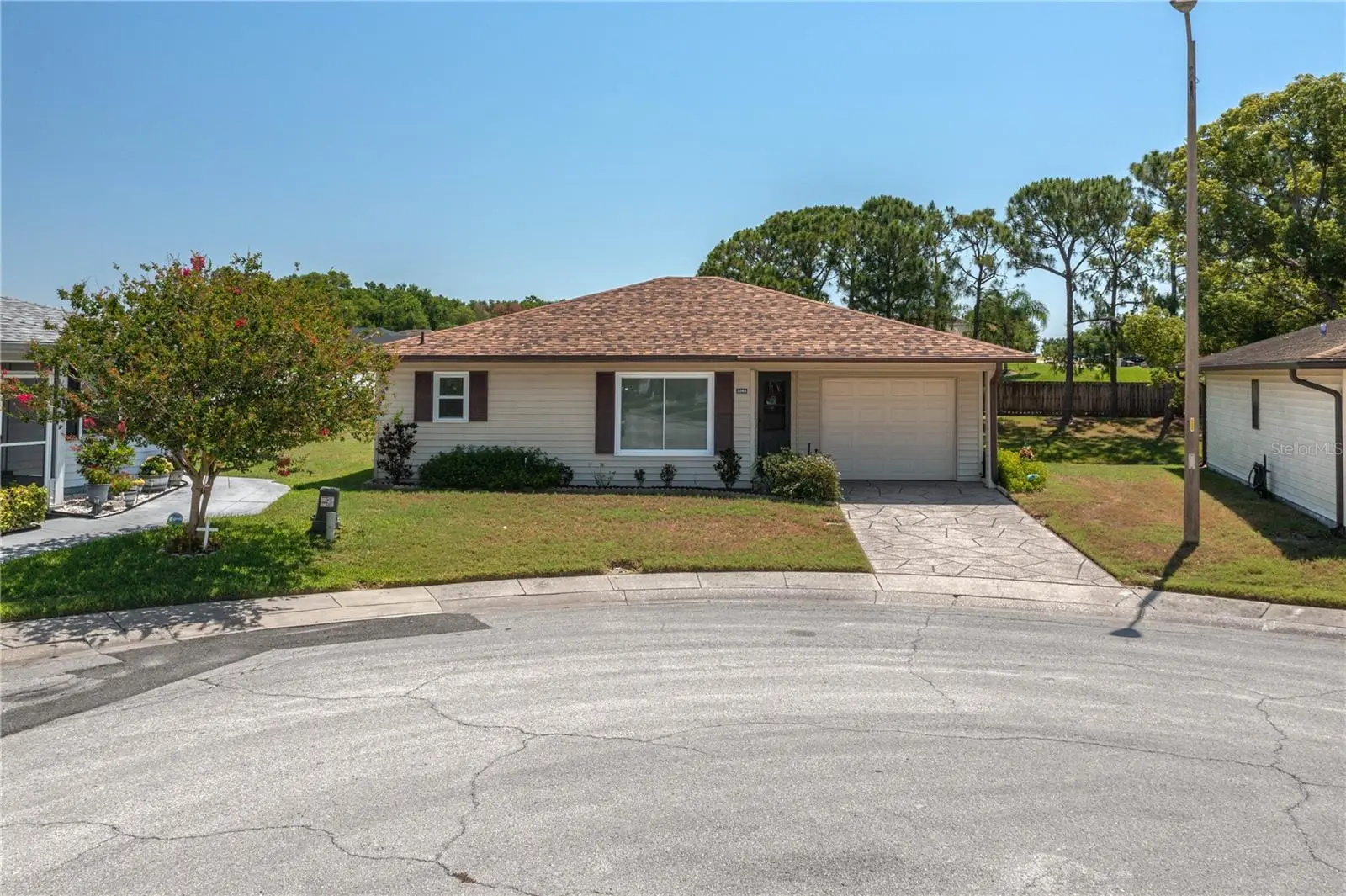 3245 Prairie Dunes Circle, FL