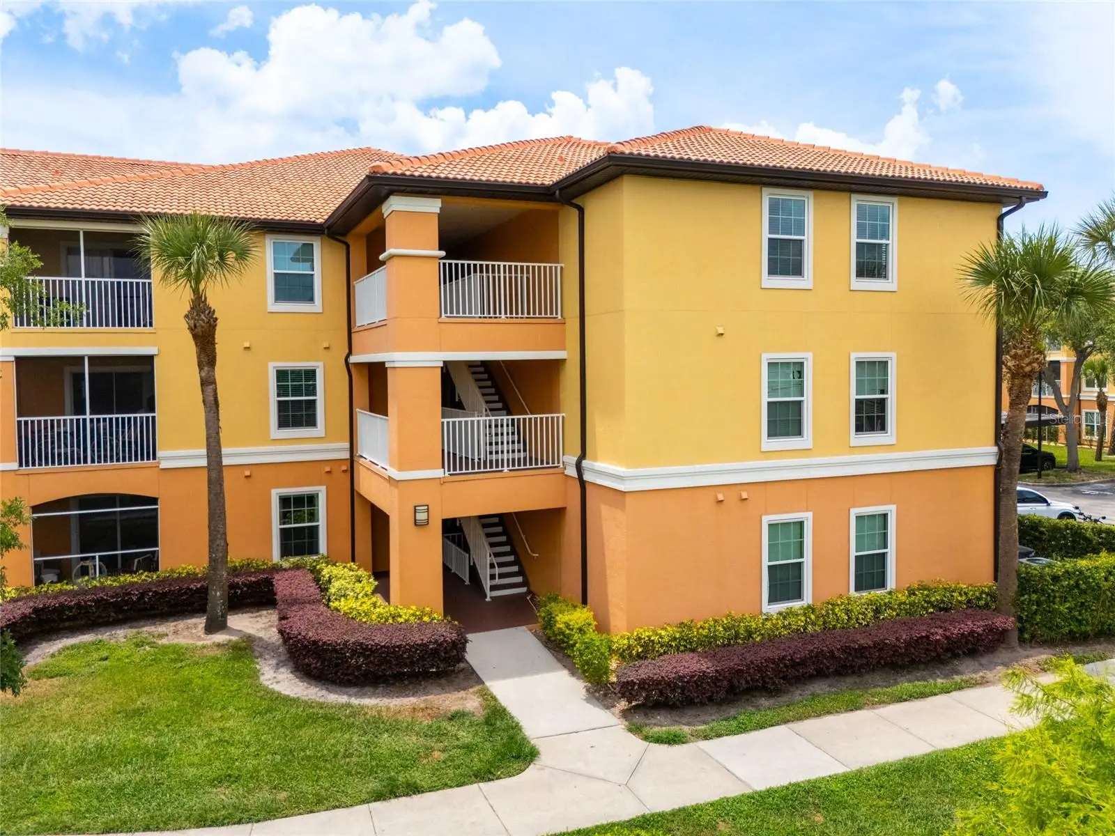 5447 Vineland Road, FL