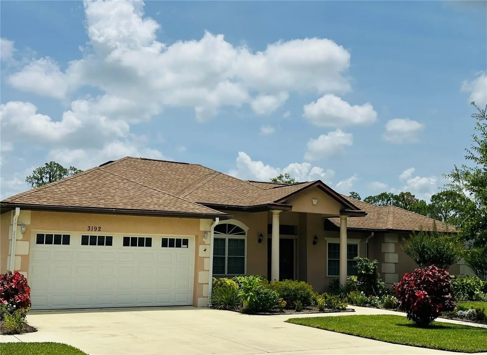 3192 Oaks Bend, FL