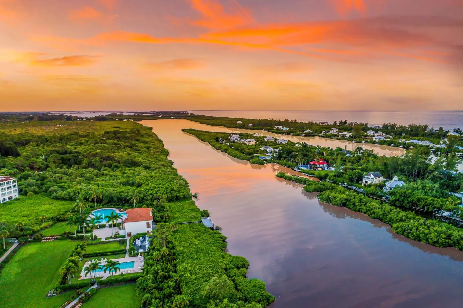 11100 Hacienda Del Mar Boulevard, FL