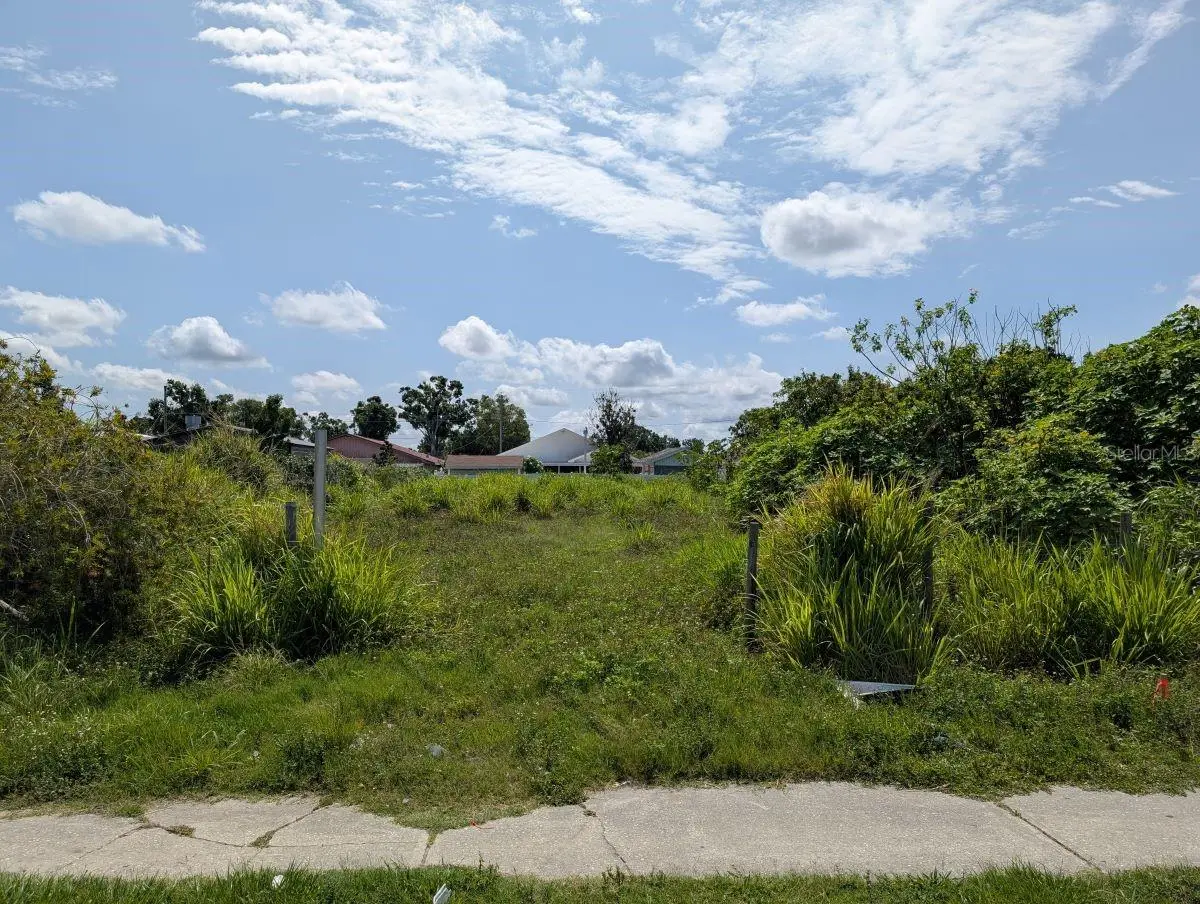 7007 Manhattan Avenue, FL