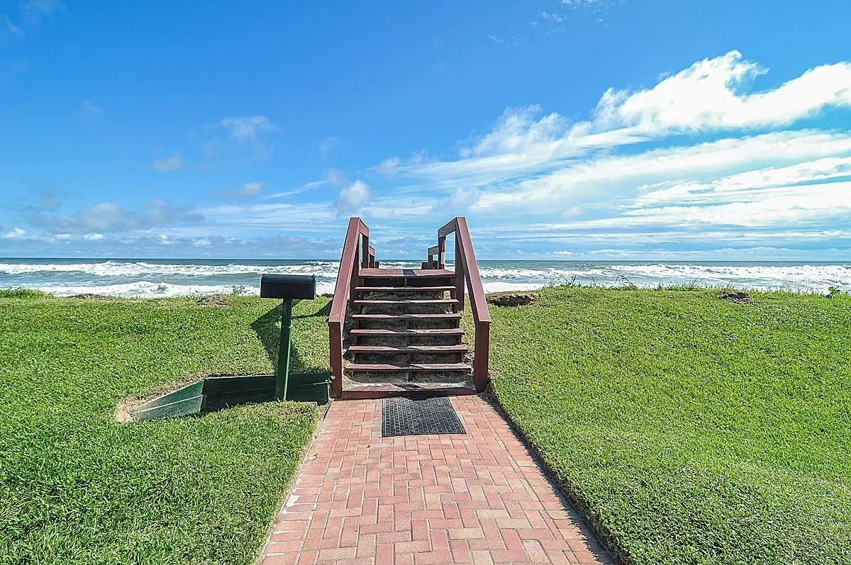 6727 Turtlemound Road, FL
