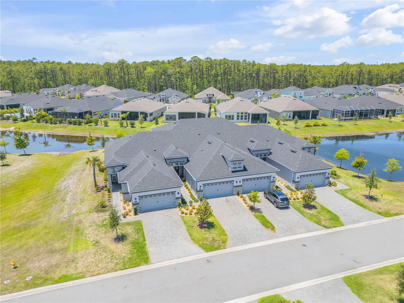110 Longridge Lane, FL