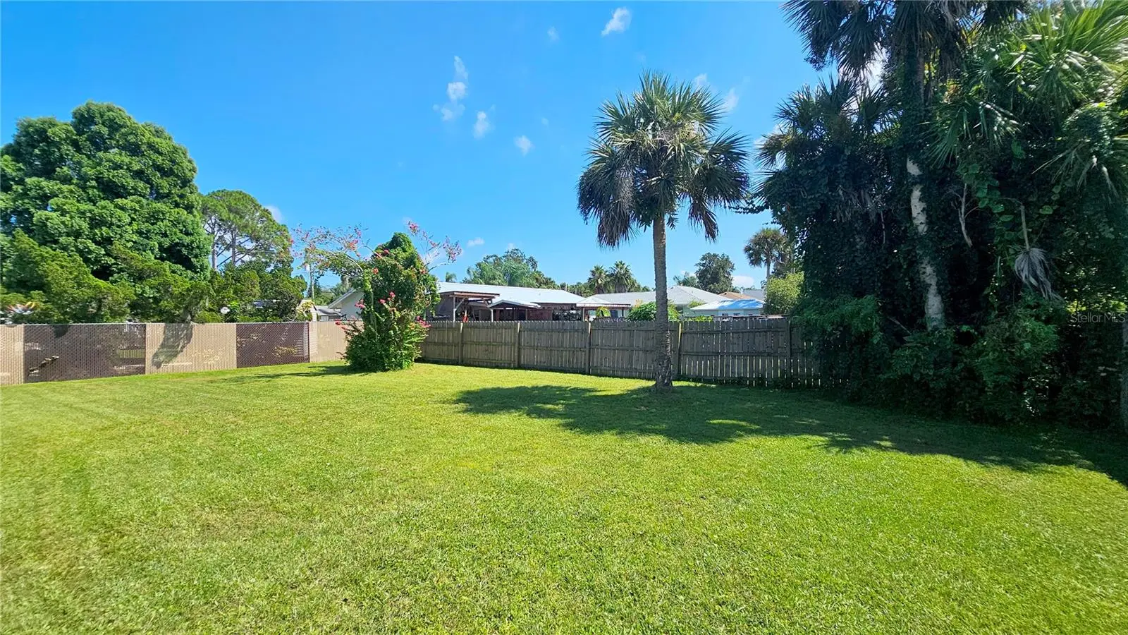 903 Conrad Drive, FL