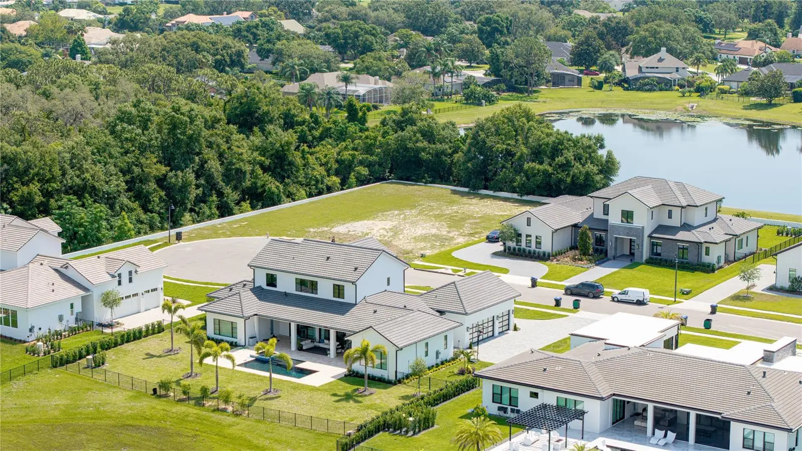 2504 Windermere Reserve Court, FL