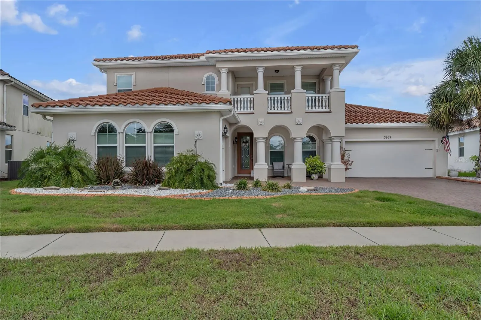 3869 Shoreside Dr